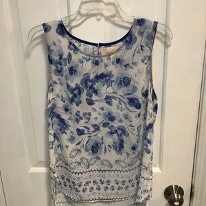 Skies are Blue sleeveless floral top Size L